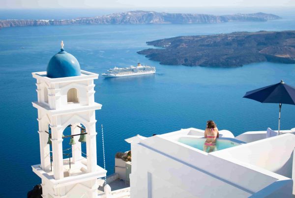 5 replies to the question why santorini