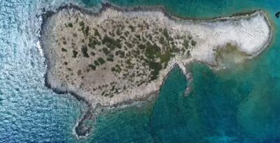 Laconia: Glaros, the island which is the the twin brother of Cyprus
