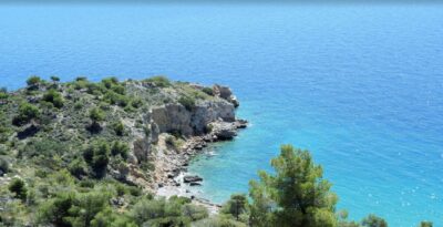 Attica: Vardaris – The hidden beach of Attica